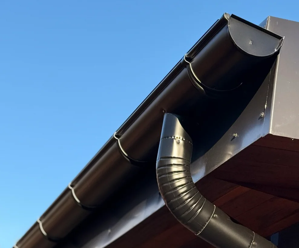How to Know When Professional Seamless Gutter Installation is Necessary in South Carolina